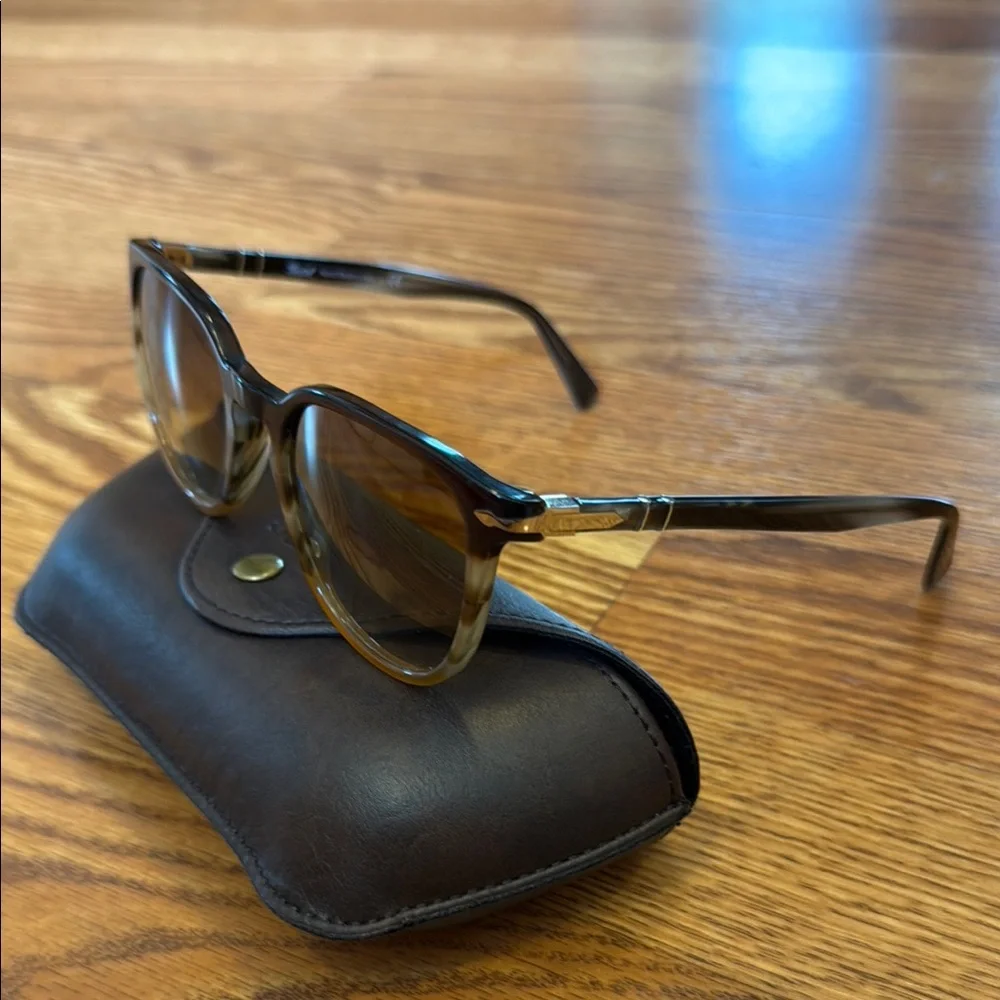 Persol 3226S Tortoise Shell Sunglasses with Case